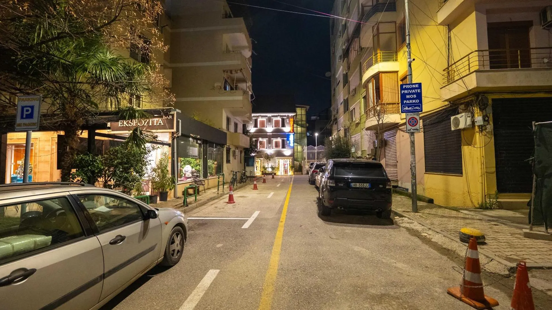 Hotel Aria Τίρανα