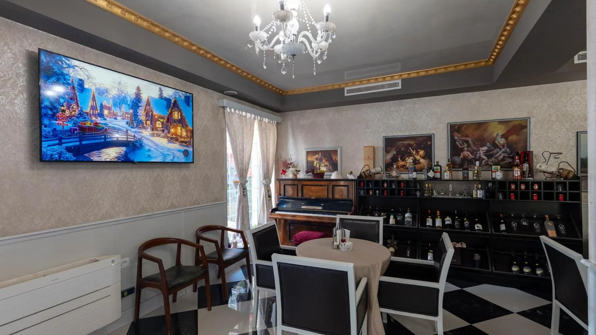 Hotel Aria Τίρανα